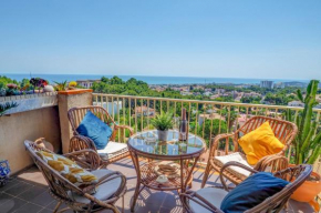 Palma Fiesta Apartment by Hello Homes Sitges, Sant Pere De Ribes